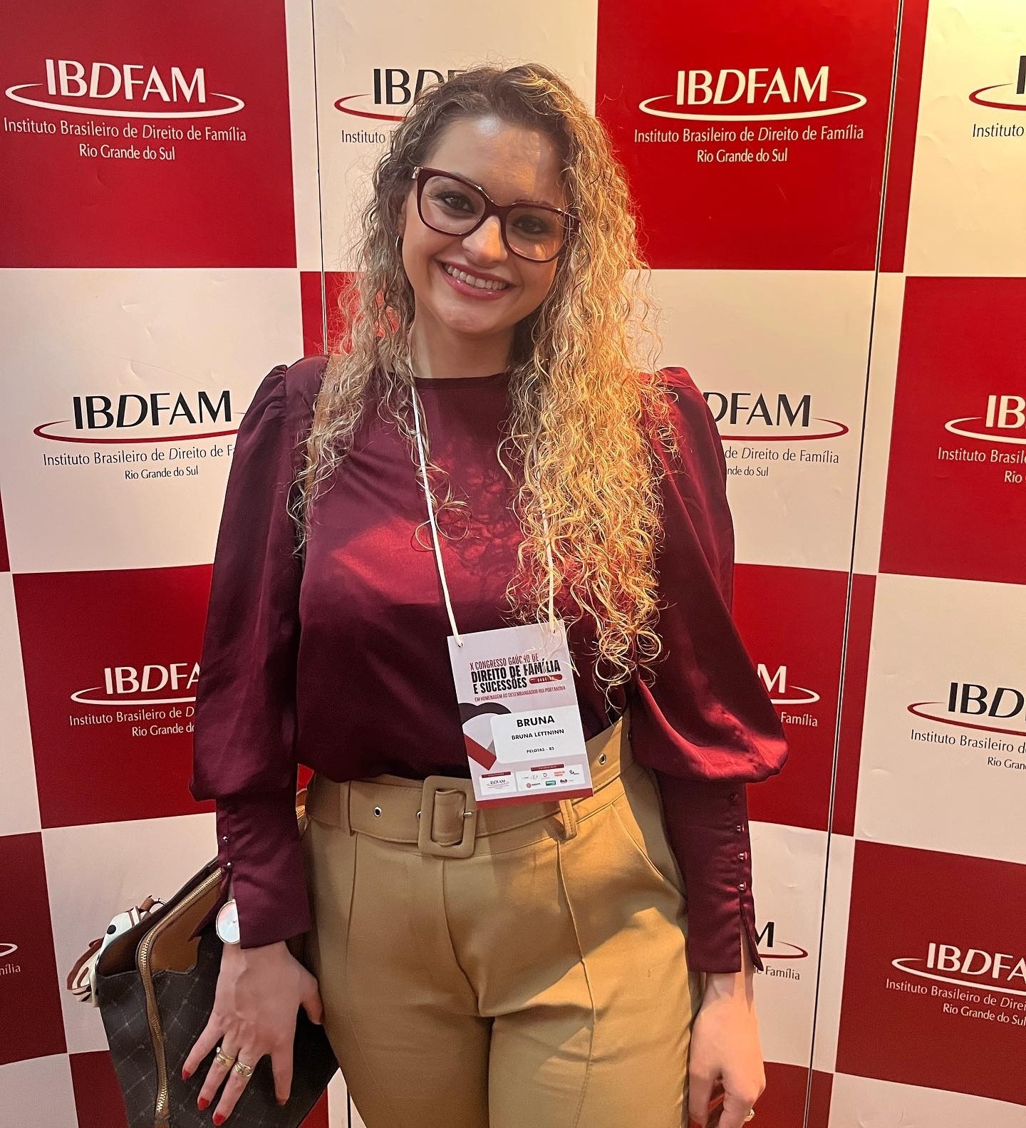 Bruna Lettninn em atuação